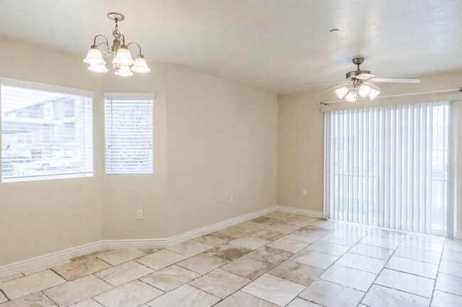 Foto del edificio - 56 E Resaca Dr