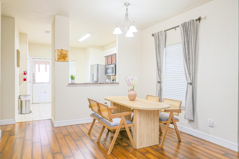 Photo - 516 Highpark Ct