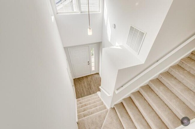 Building Photo - 3023 Kentshire Cir