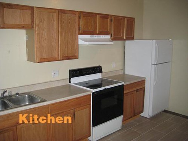 Building Photo - 2906 Alms Pl