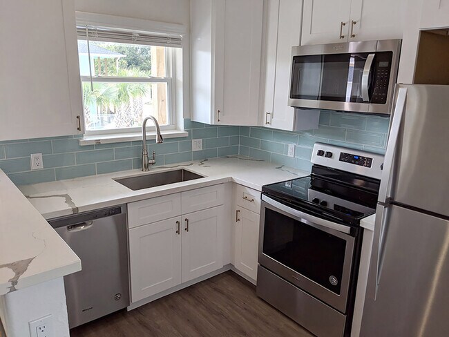 Cocina completa - 4001 Old Highway 146