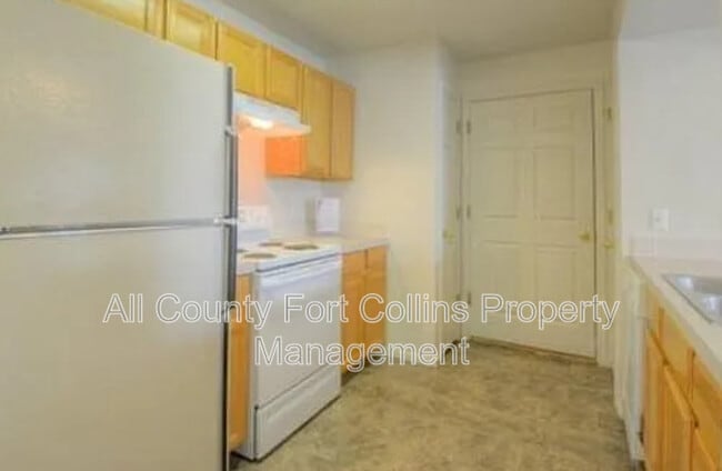 Building Photo - 1020 Rolland Moore Dr