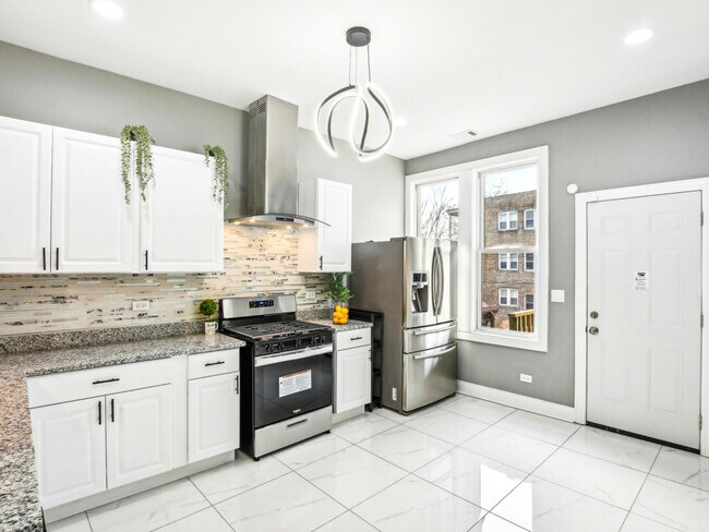 Foto del edificio - 1806 S Trumbull Ave