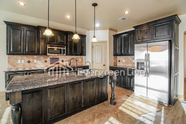 Foto del edificio - 6513 Bentley Dr