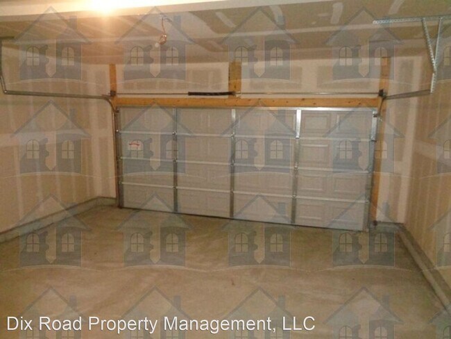 Building Photo - 4 br, 2.5 bath House - 515 Herbert Avenue,