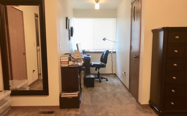 Building Photo - 8207 42nd St W