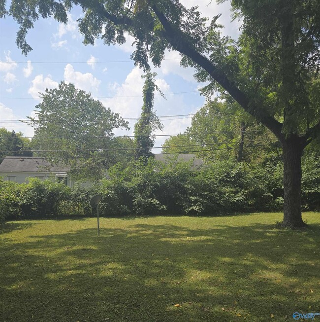 Building Photo - 2014 Sewanee Rd SW