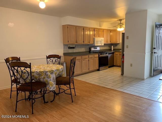Building Photo - 31 Weller Pl