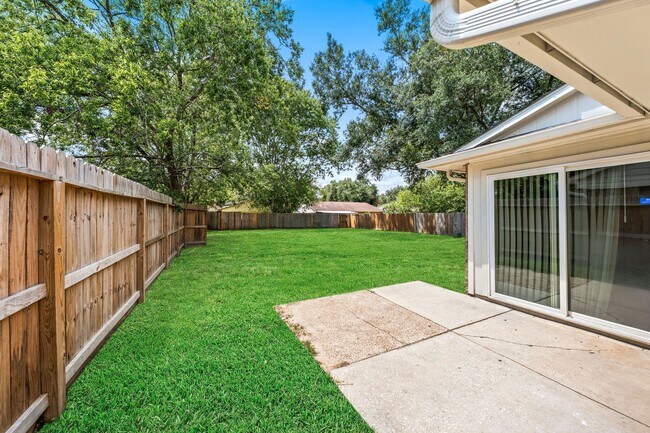 Foto del edificio - 22831 Millgate Dr