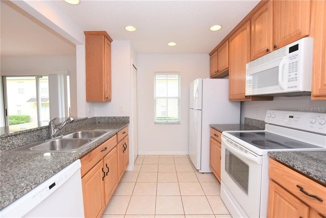 Building Photo - 5417 River Rock Rd