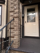 Building Photo - 615 Court St