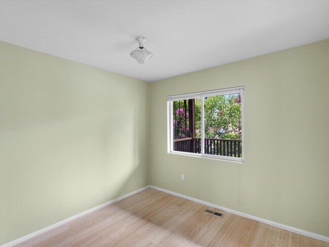 Building Photo - 4116 25th Ave SW