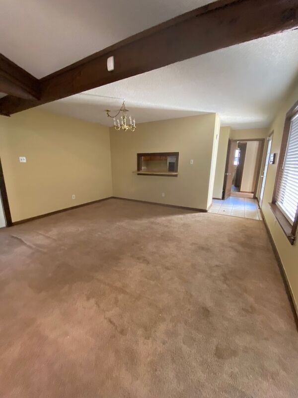 Foto del edificio - 8270 Glen Rock Cove