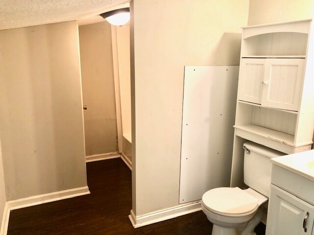 Building Photo - 303 Co Rd 1650
