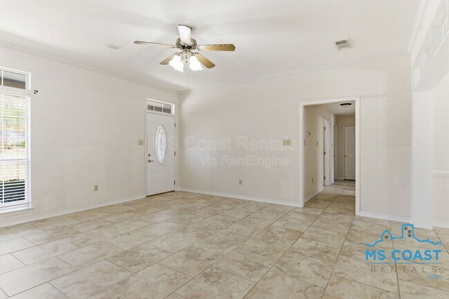 Foto del edificio - 880 Oio Pl