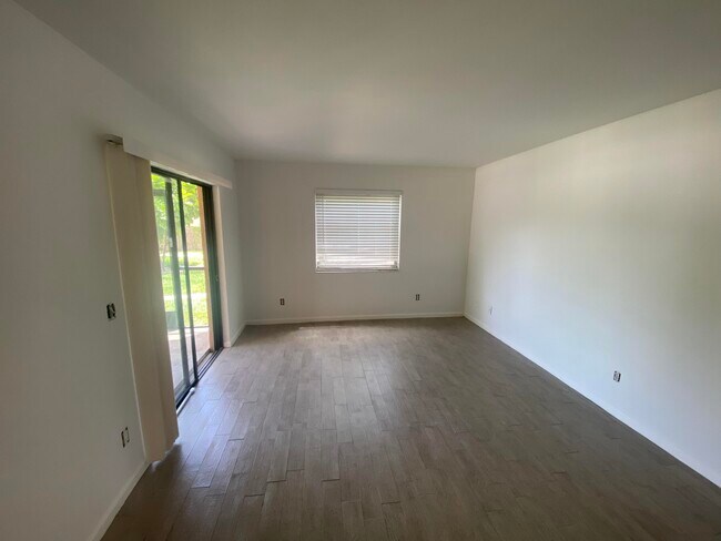 Foto del edificio - 1415 Lake Ave