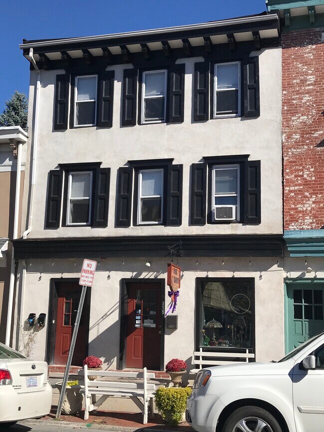 Building Photo - 115 Farnsworth Avenue