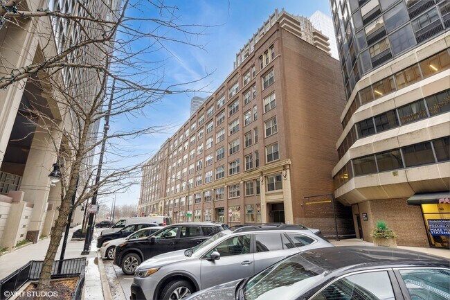 Foto del edificio - 540 N Lake Shore Dr