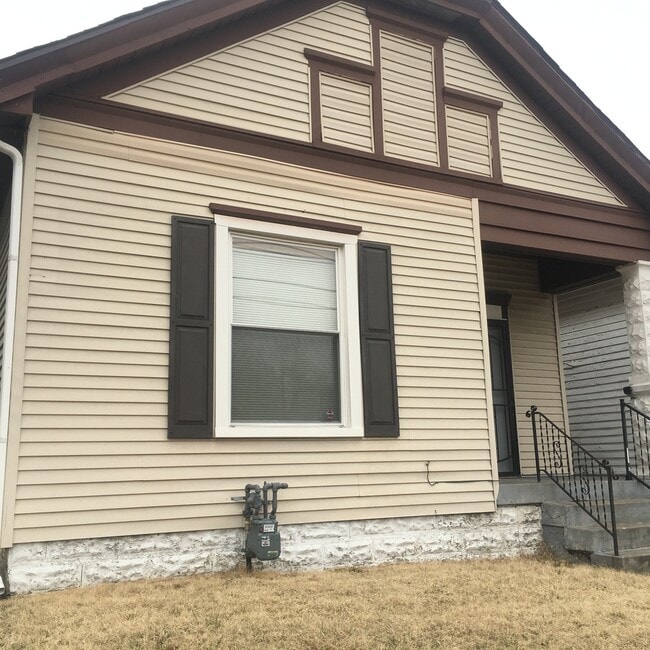 Photo - Large 3 bedroom one bath home