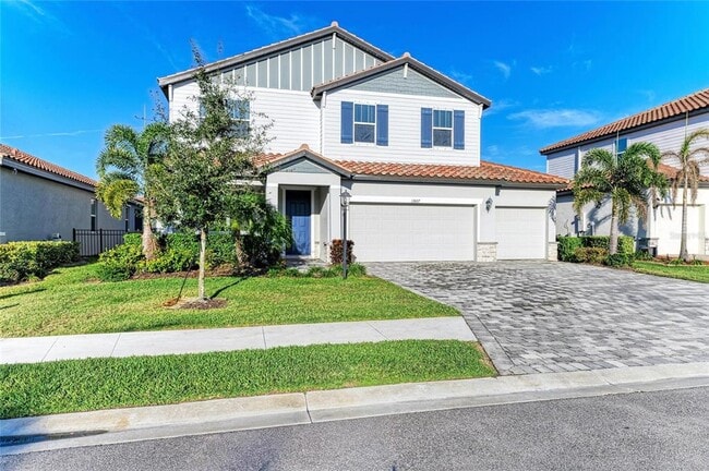 Building Photo - 13827 Green Hammock Pl