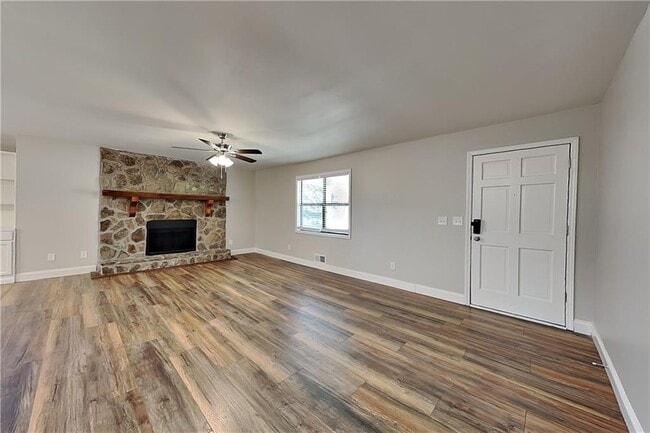 Building Photo - 260 Powder Mill Dr