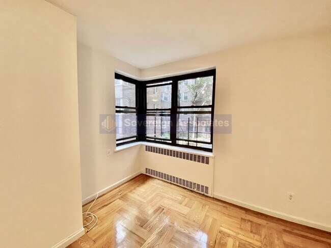 Foto del edificio - 700 Fort Washington Avenue