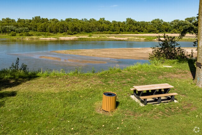 Grab the whole family and head to Riverfest Park for a picnic by the Kaw River.