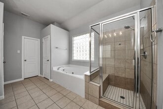 Building Photo - 18330 Enchanted Rock Trail