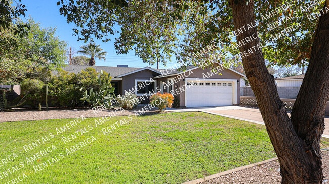 Foto del edificio - 3113 N 28th St