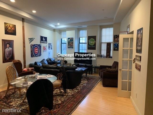 3 br, 2 bath - 409 Harrison Ave # 204BD - 3 br, 2 bath  - 409 Harrison Ave # 204BD