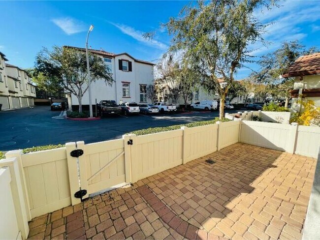 Foto del edificio - 33590 Willow Haven Ln