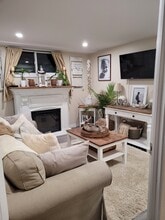 Building Photo - 7012 Sunhaven Dr