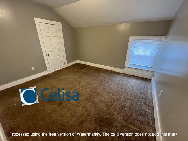 Foto del edificio - 2401 Miner St Unit #3 *Section 8 Approved*