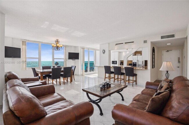 Building Photo - 3505 S Ocean Dr