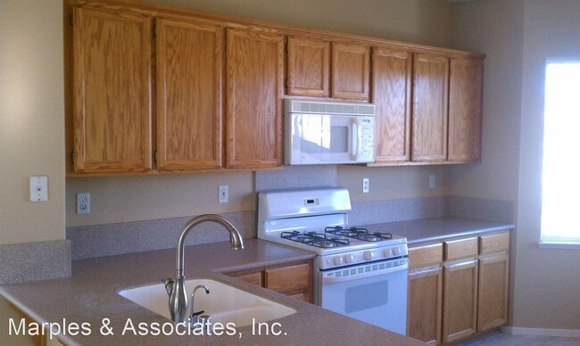 Building Photo - 4 br, 3 bath House - 1125 Alder Creek Way