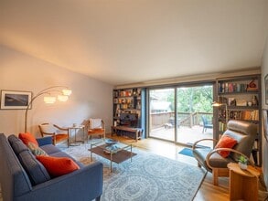 Building Photo - 4617 Finley Dr