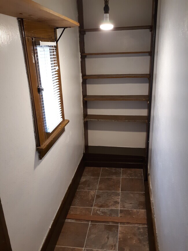 Pantry - 362 N 8th St