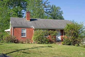 Building Photo - 2605 Willard Dr