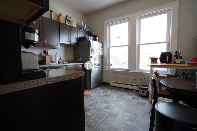 Foto del edificio - 172 Bigelow St