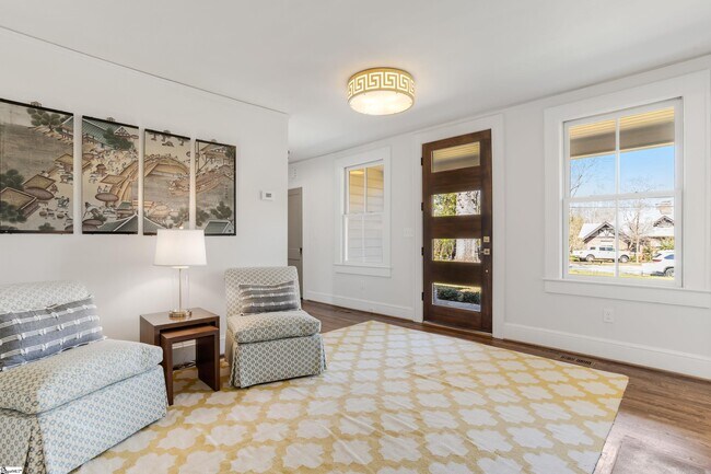 Foto del edificio - 133 W Mountainview Ave