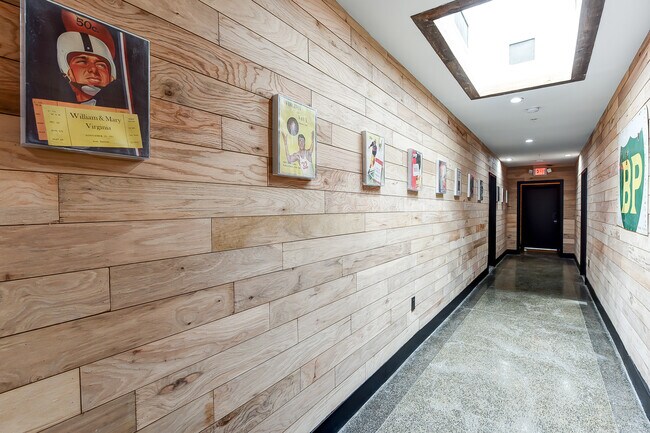 Building Photo - 1732 Trinidad Ave NE