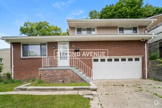 Building Photo - 578 Grove Rd
