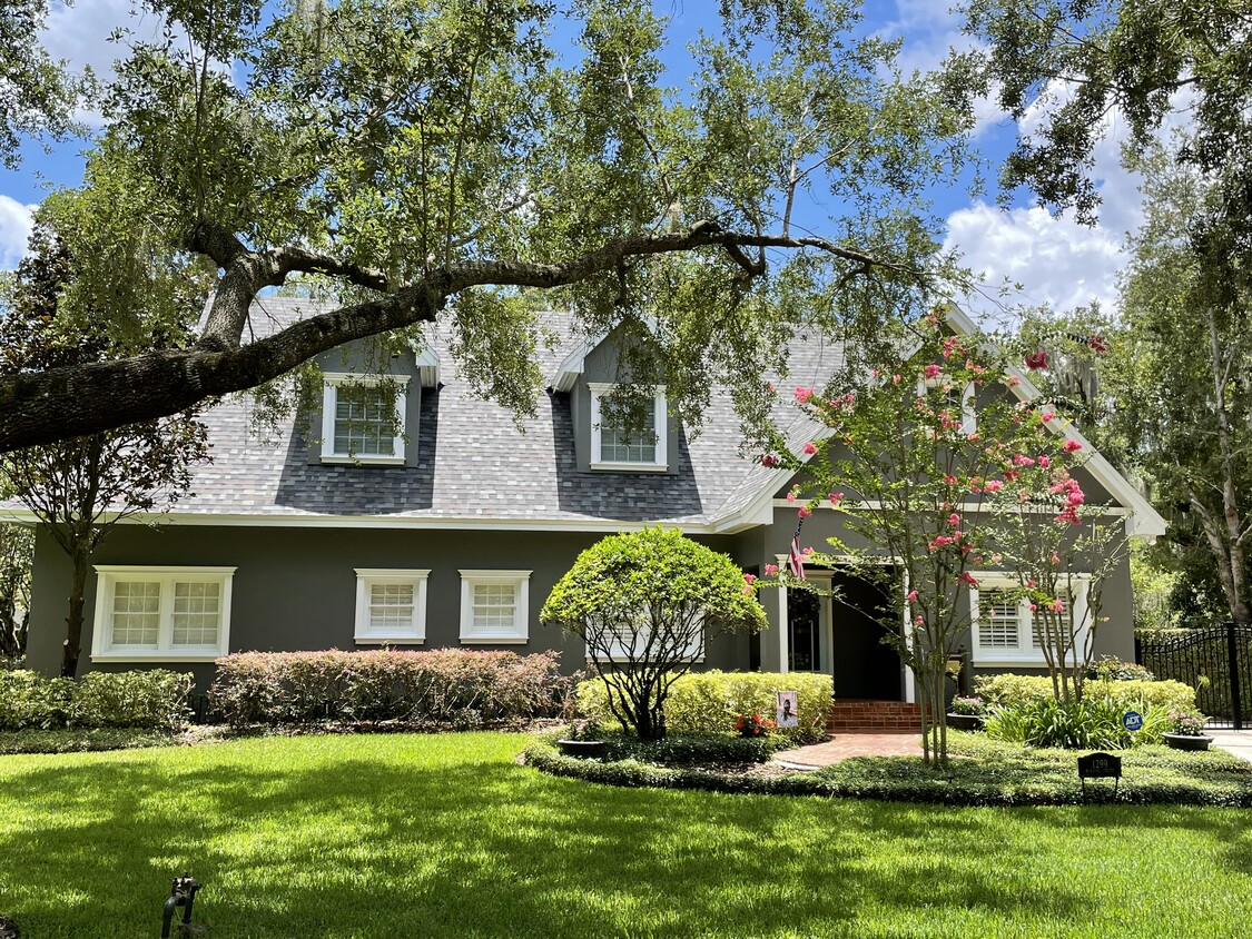 Foto principal - 1299 Harding St