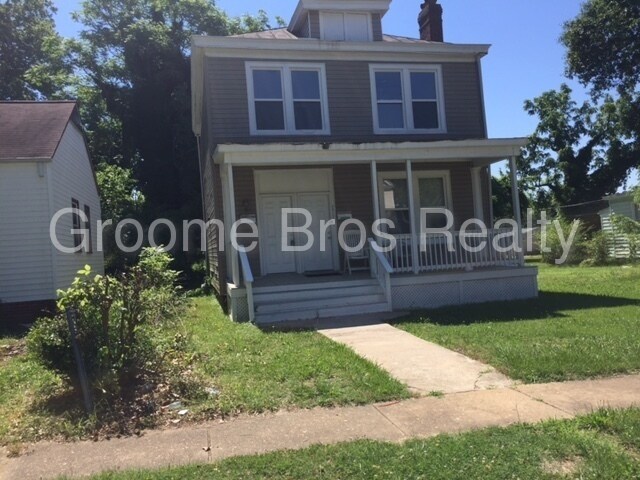 Primary Photo - 3317 2nd Ave