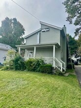 Building Photo - 84 N School St