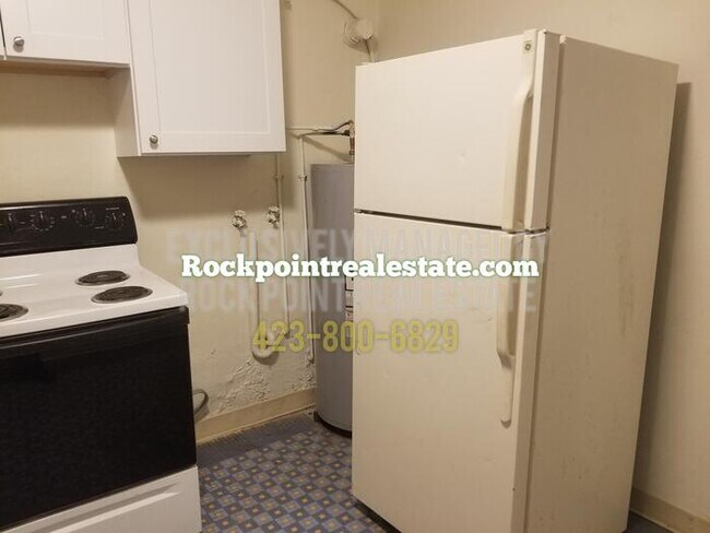 Foto del edificio - Very Affordable Apartment Near Downtown!