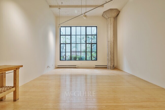 Foto del edificio - 601 4th St