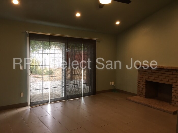 Foto principal - 3165 Peanut Brittle Dr