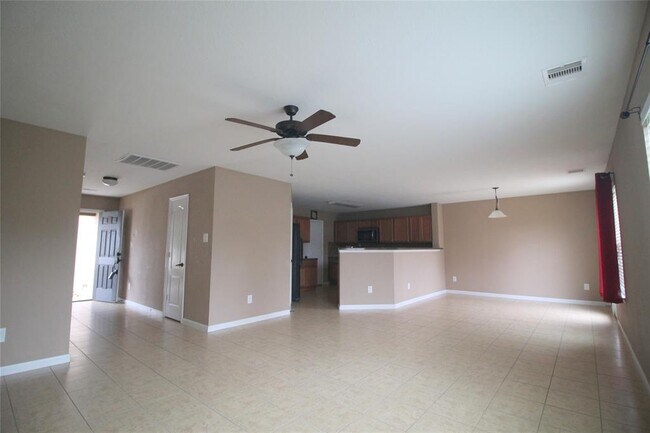 Foto del edificio - 1206 Larks Trace Ln