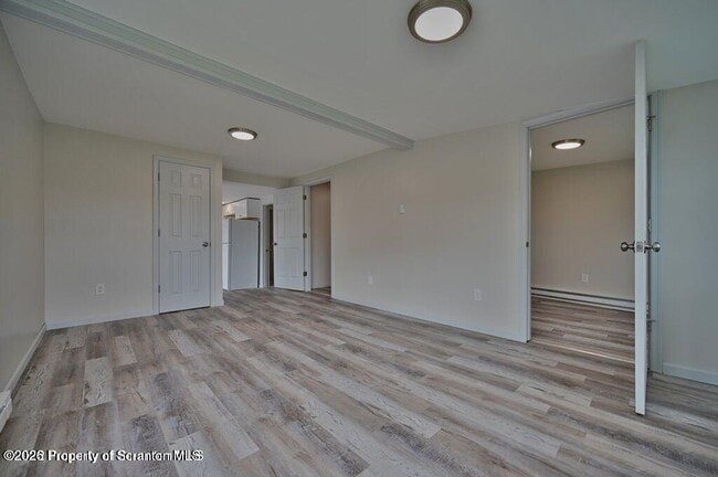 Foto del edificio - 200 Center St